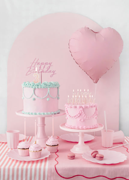 🎂 Verjaardagskaarsjes ‘Happy Birthday’ – Roze (13 stuks)